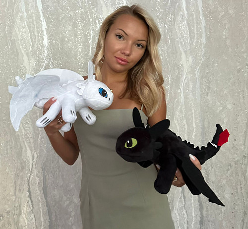 Ночная Фурия 35 см Ночная Фурия 35 см